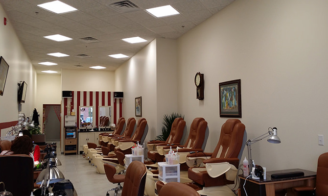 Spa lounge and seating area